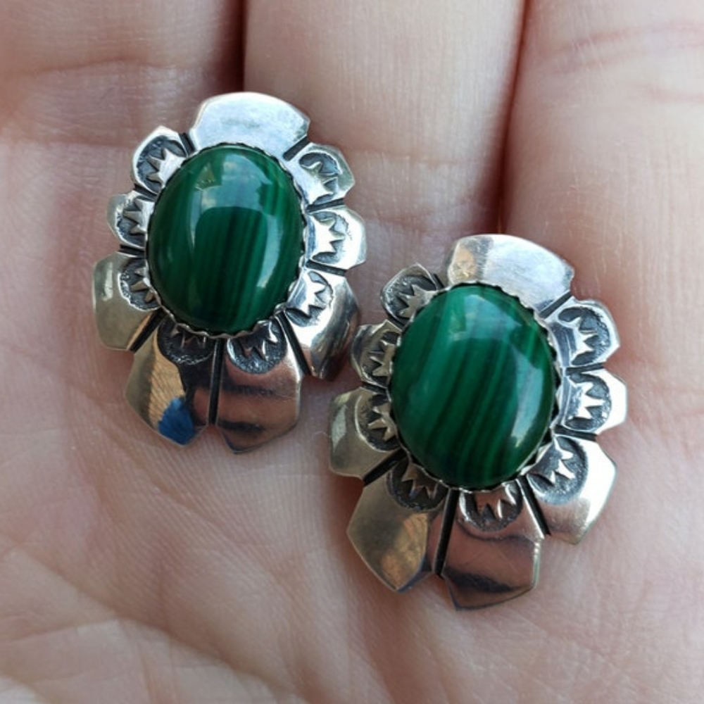 Vintage Signed Navajo Malachite Stone Sterling Silver Native American Earrings